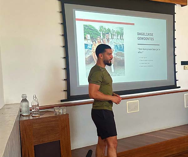 Momine PT Workshop 4